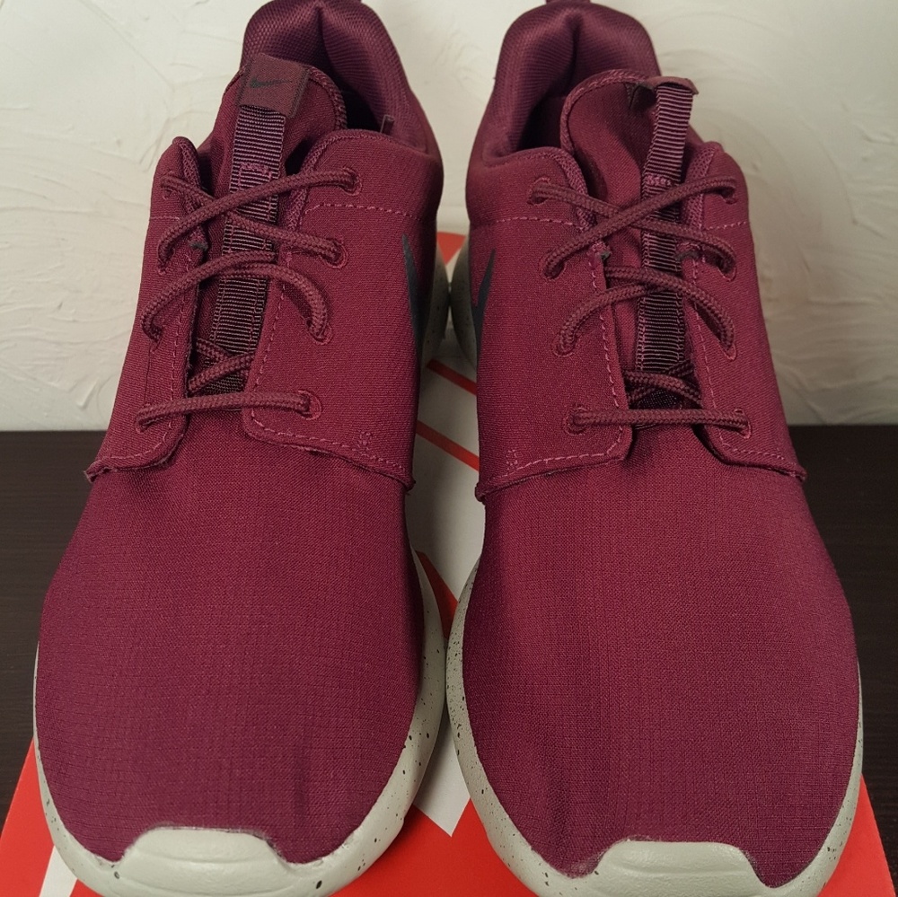 Nike Roshe One SE Running Shoes size 6.5 - Picture 6 of 6